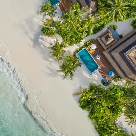 Pullman Maldives Maamutaa Resort